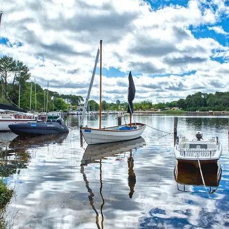 Primavera-13 By Interhome